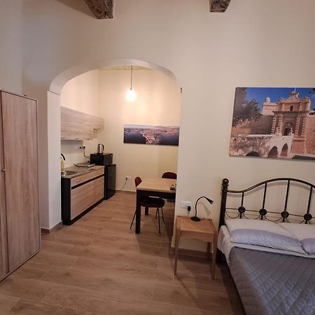 Floriana One Bedroom Studio House Esterno foto
